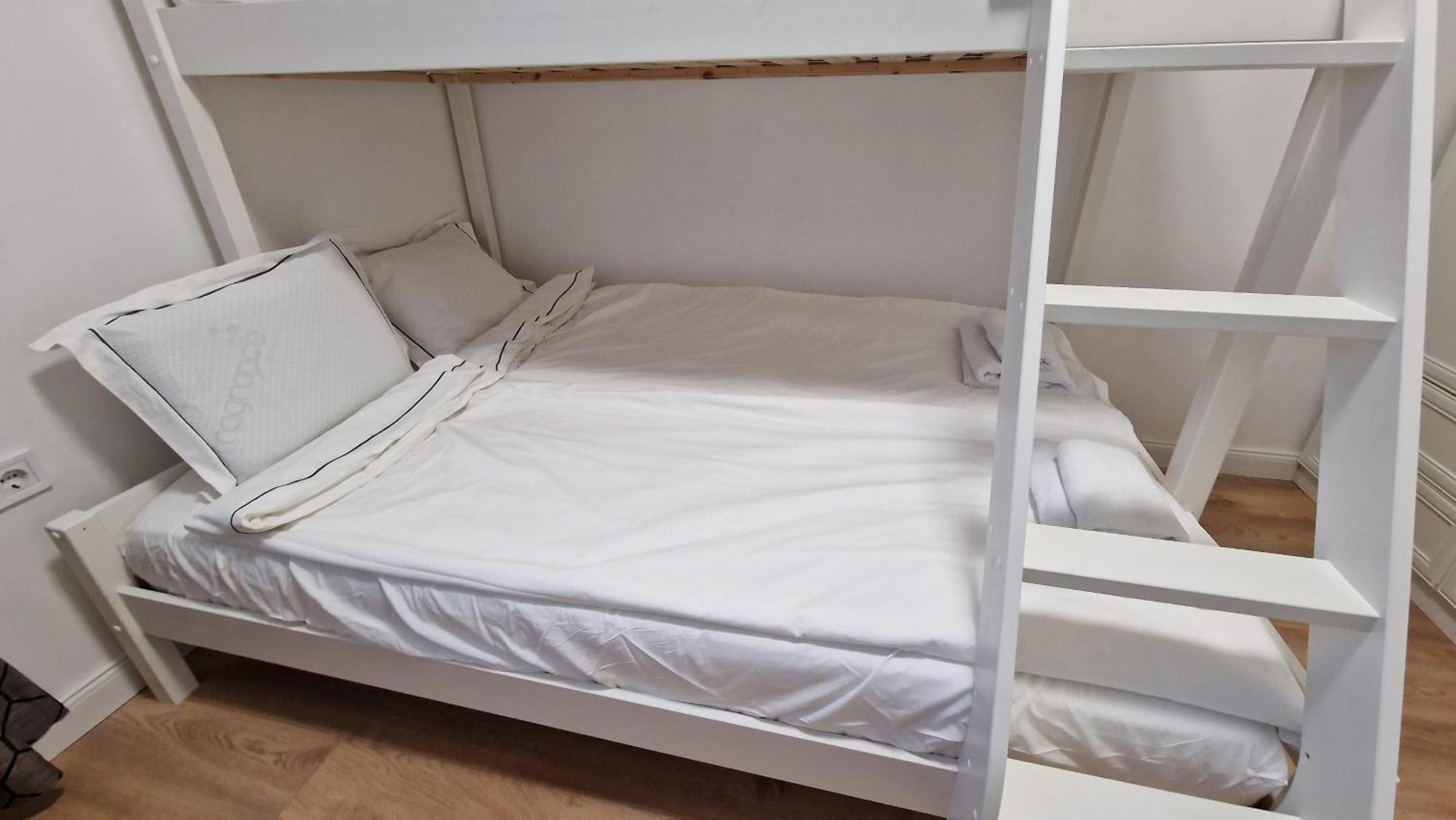 Fs Apartments - Beautiful Apartment In The Artistic Part Of Veliko Tarnovo Buitenkant foto